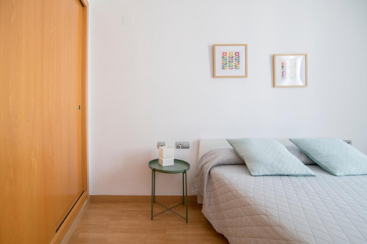 Hogar Vera Apartments&Bikes バレンシア エクステリア 写真