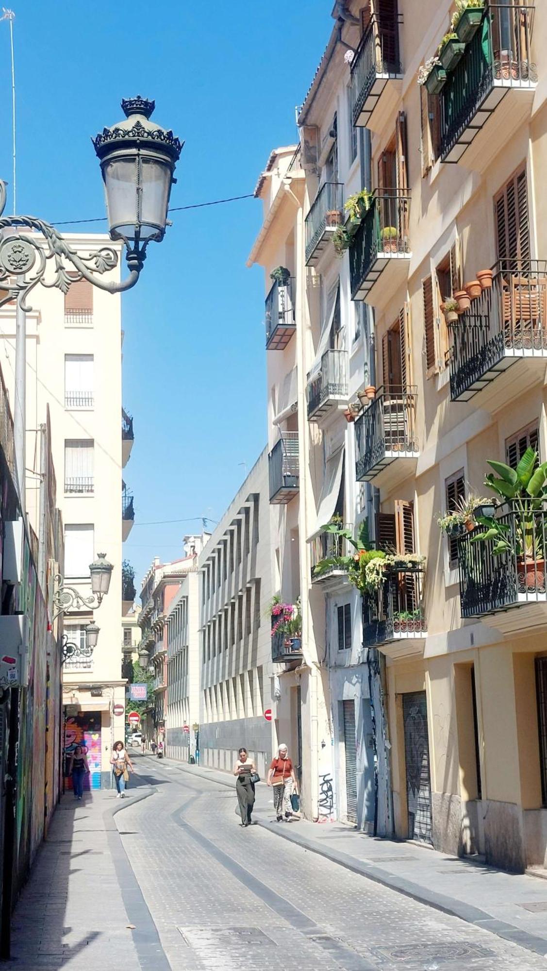 Hogar Vera Apartments&Bikes バレンシア エクステリア 写真